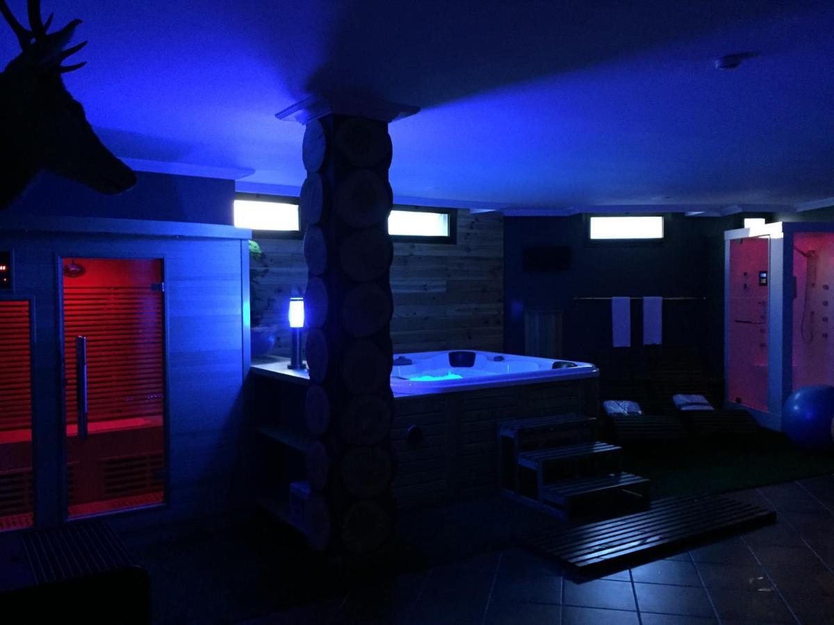 Gran Chalet Hotel & Petit Spa Vielha Exteriör bild
