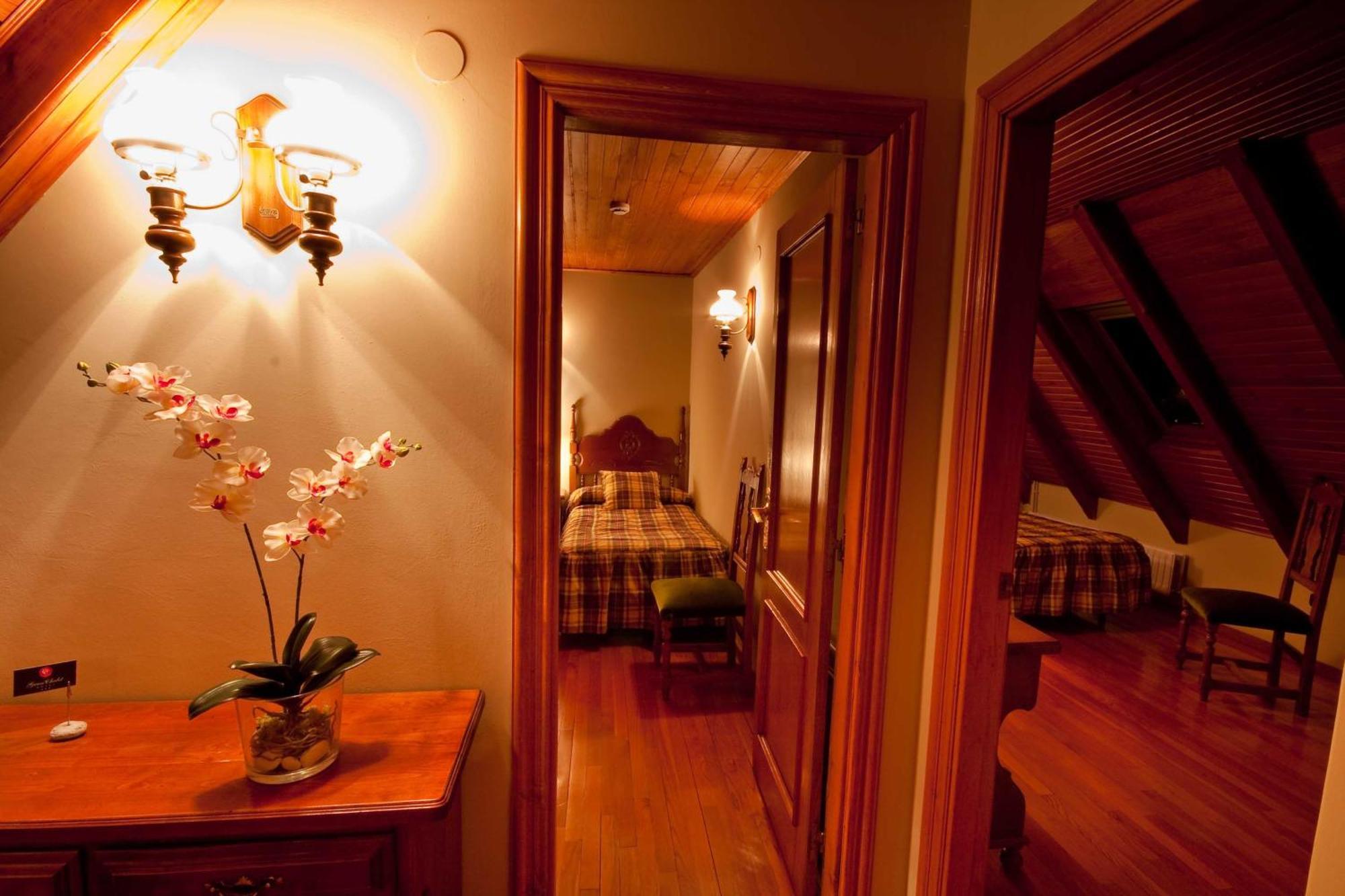 Gran Chalet Hotel & Petit Spa Vielha Rum bild